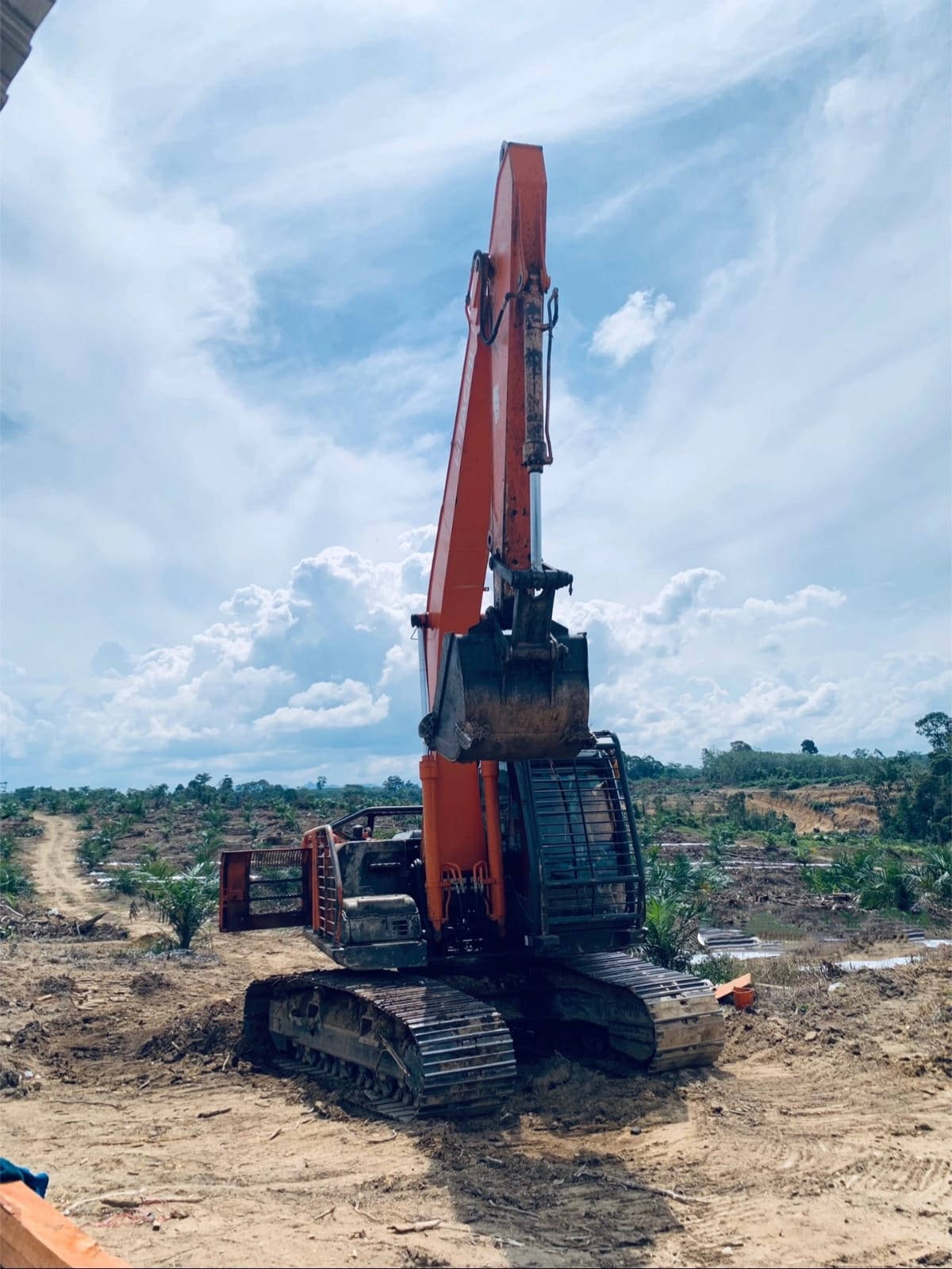 Harga Sewa Excavator Brebes Jawa Tengah